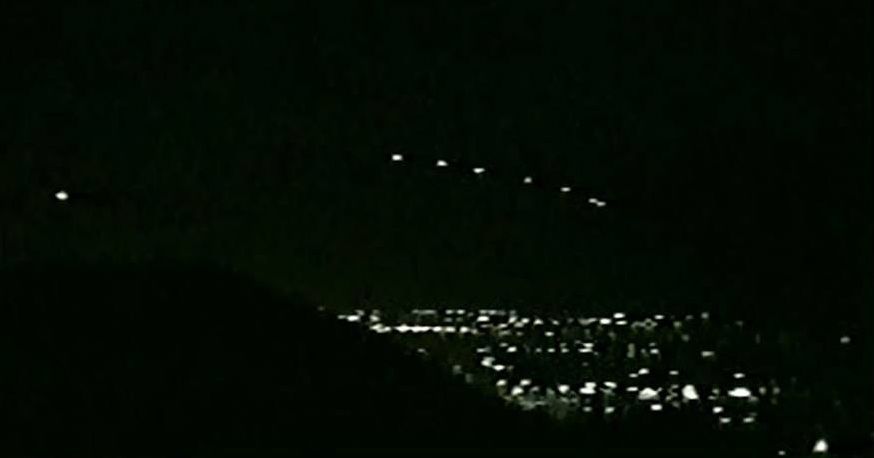 UFOs filmed over Dallas-Fort Worth (VIDEO) -- High 